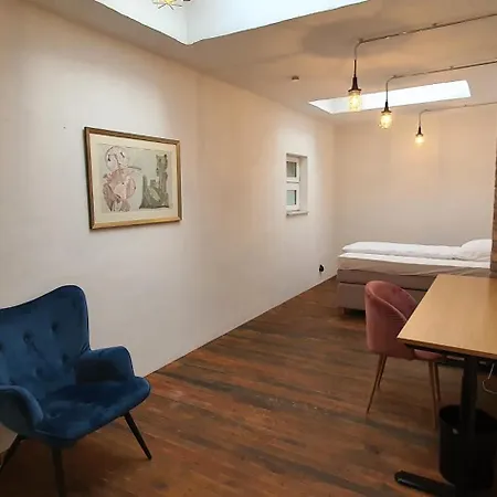 Helles Im Loft